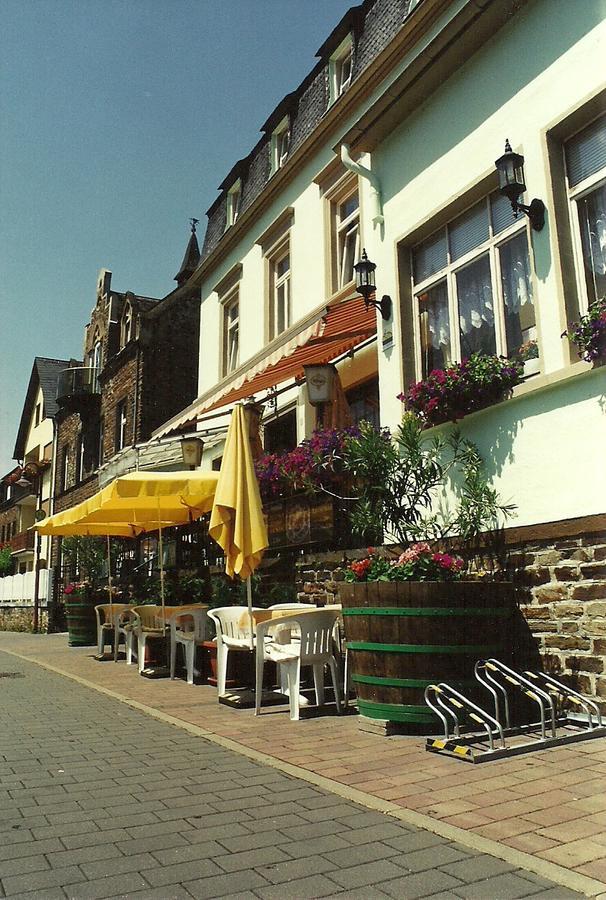 Gasthaus Zur Traube Hatzenport Buitenkant foto