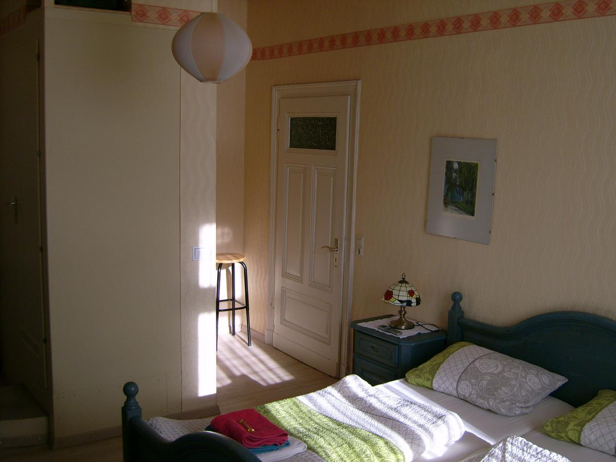 Gasthaus Zur Traube Hatzenport Kamer foto