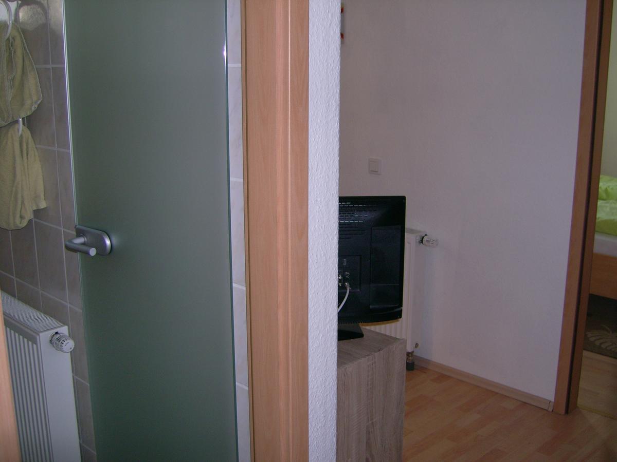 Gasthaus Zur Traube Hatzenport Buitenkant foto