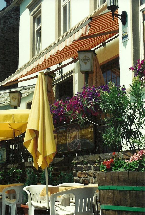 Gasthaus Zur Traube Hatzenport Buitenkant foto